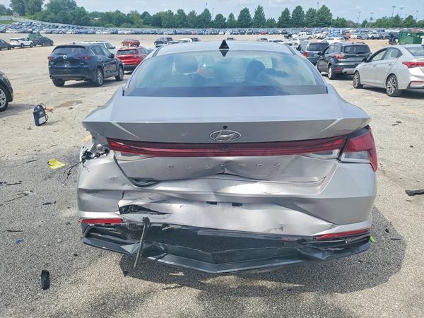 2021 HYUNDAI ELANTRA SEL w/ Premium Pkg