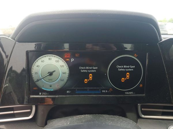 2021 HYUNDAI ELANTRA SEL w/ Premium Pkg