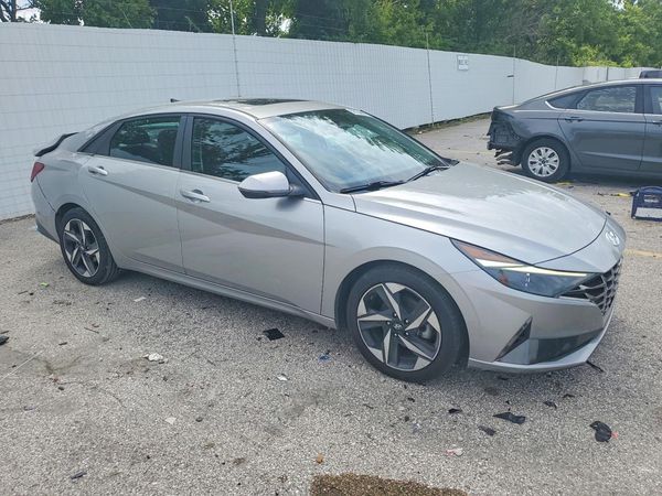 2021 HYUNDAI ELANTRA SEL w/ Premium Pkg
