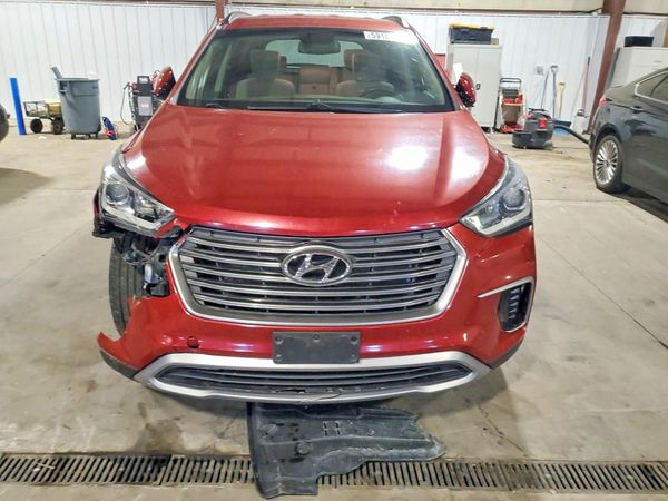 2018 HYUNDAI SANTA FE SE Base