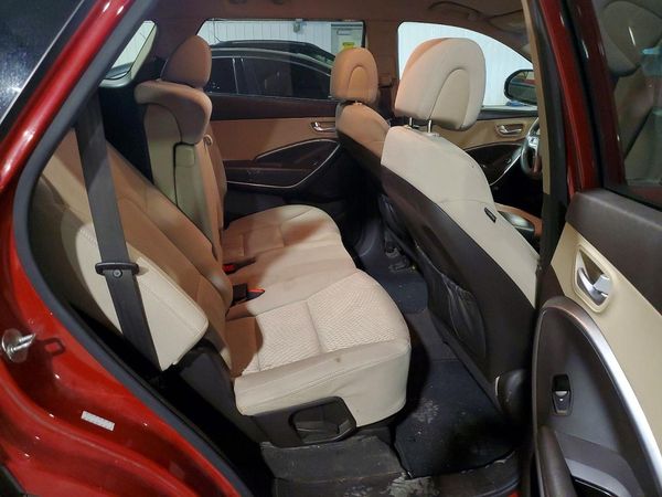 2018 HYUNDAI SANTA FE SE Base