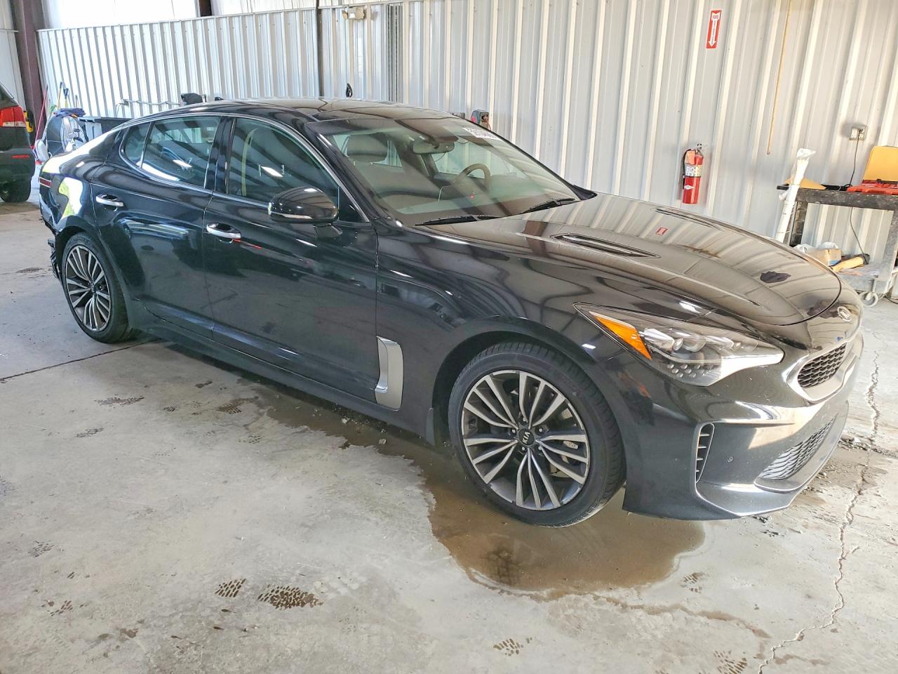 2018 KIA STINGER Premium
