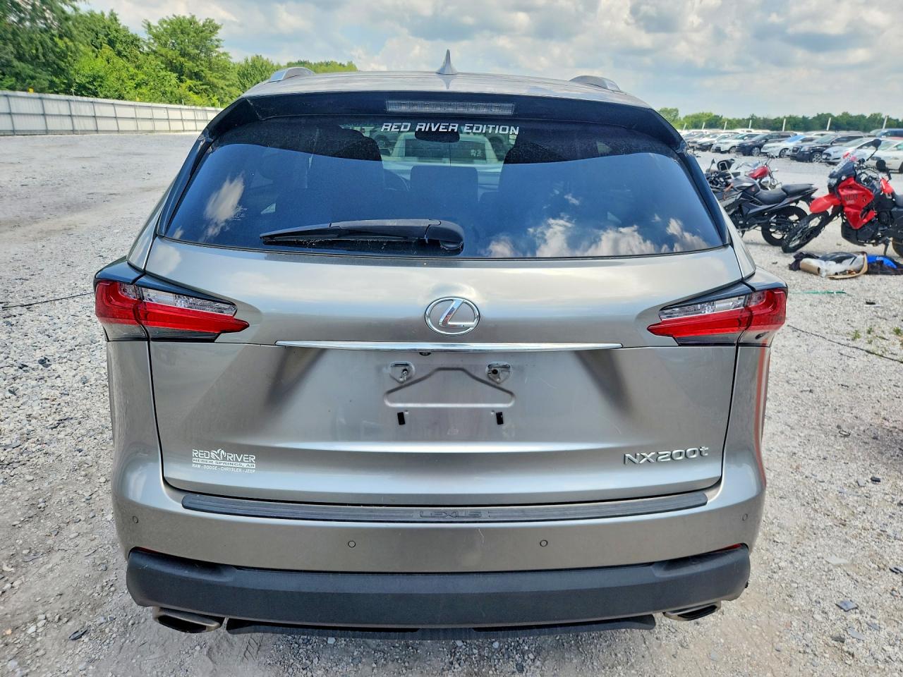 2015 LEXUS NX 200t Luxury