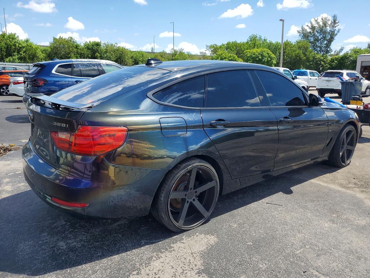 2015 BMW 328 xDrive GT