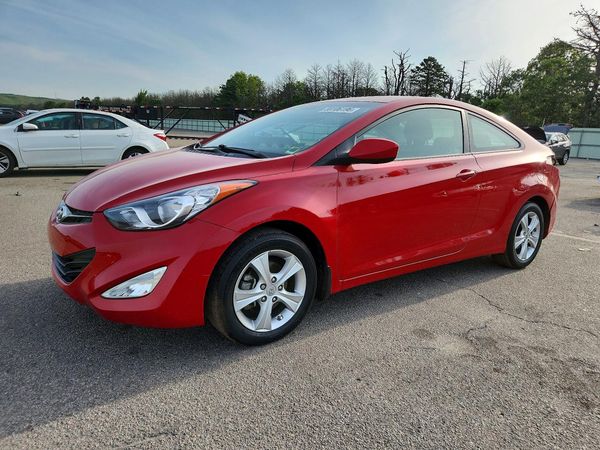 2013 HYUNDAI ELANTRA