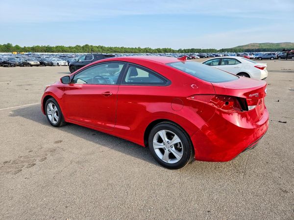 2013 HYUNDAI ELANTRA
