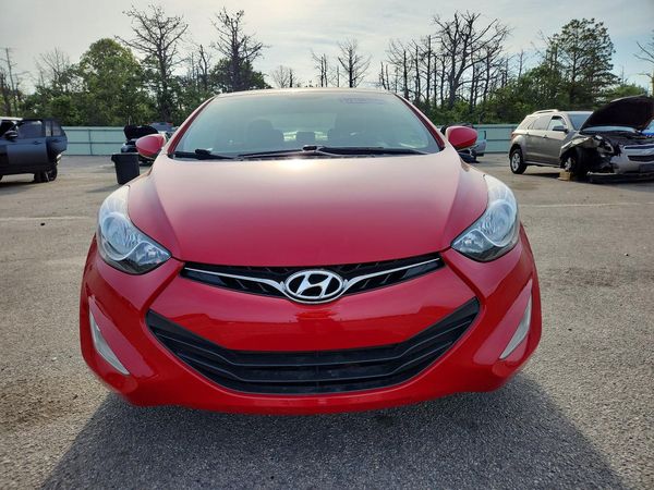 2013 HYUNDAI ELANTRA