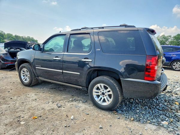 2012 CHEVROLET TAHOE LTZ