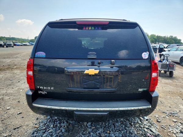 2012 CHEVROLET TAHOE LTZ