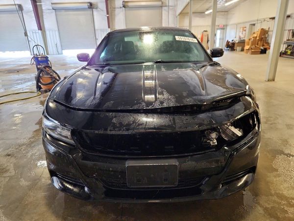 2015 DODGE CHARGER SXT