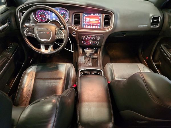 2015 DODGE CHARGER SXT