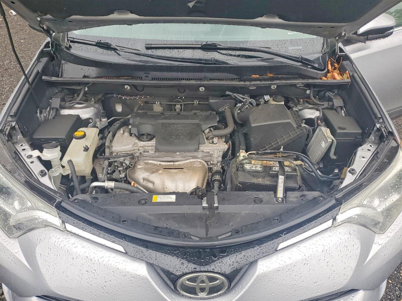 2017 TOYOTA RAV4 XLE