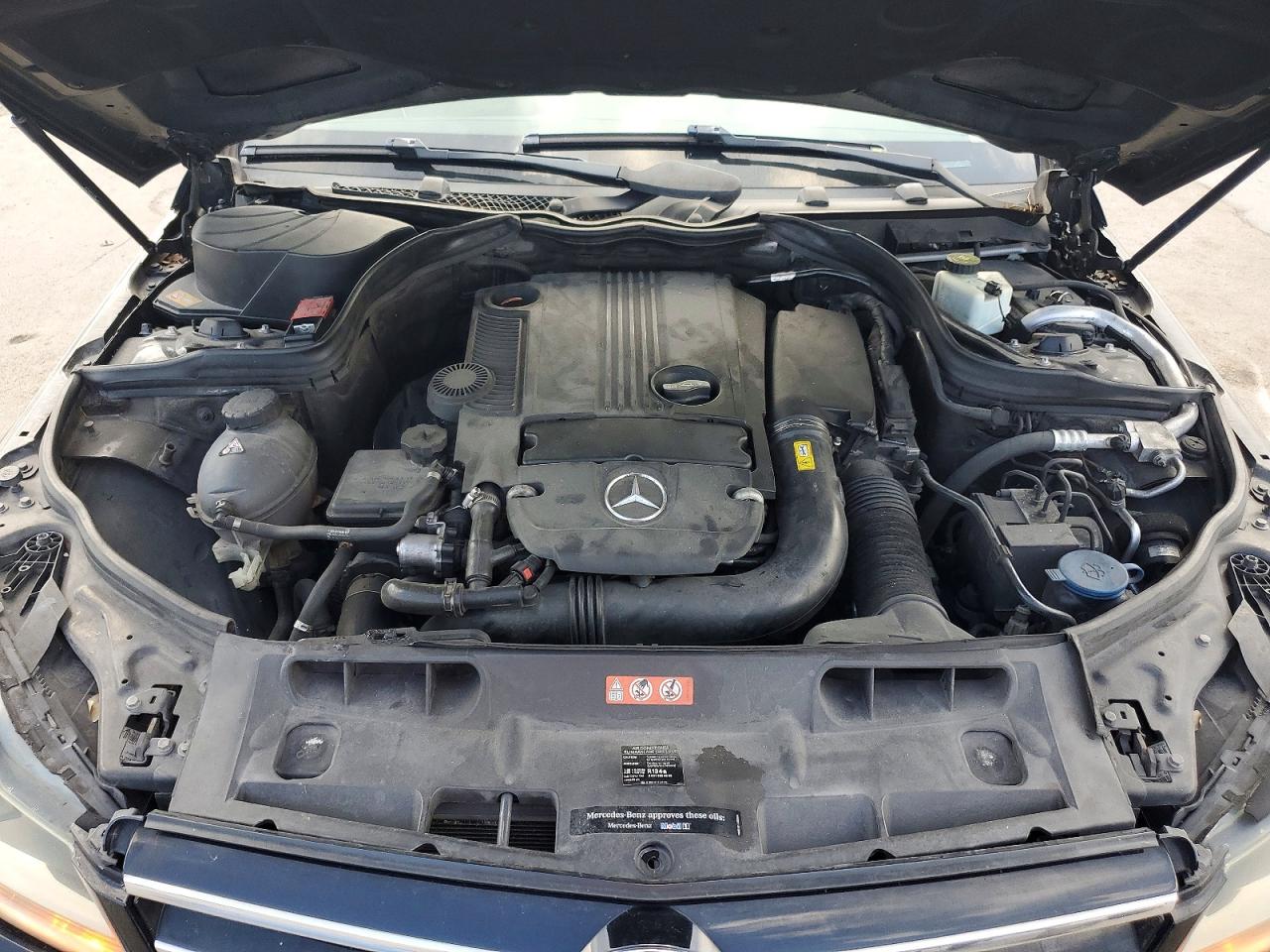 2014 MERCEDES-BENZ C C250
