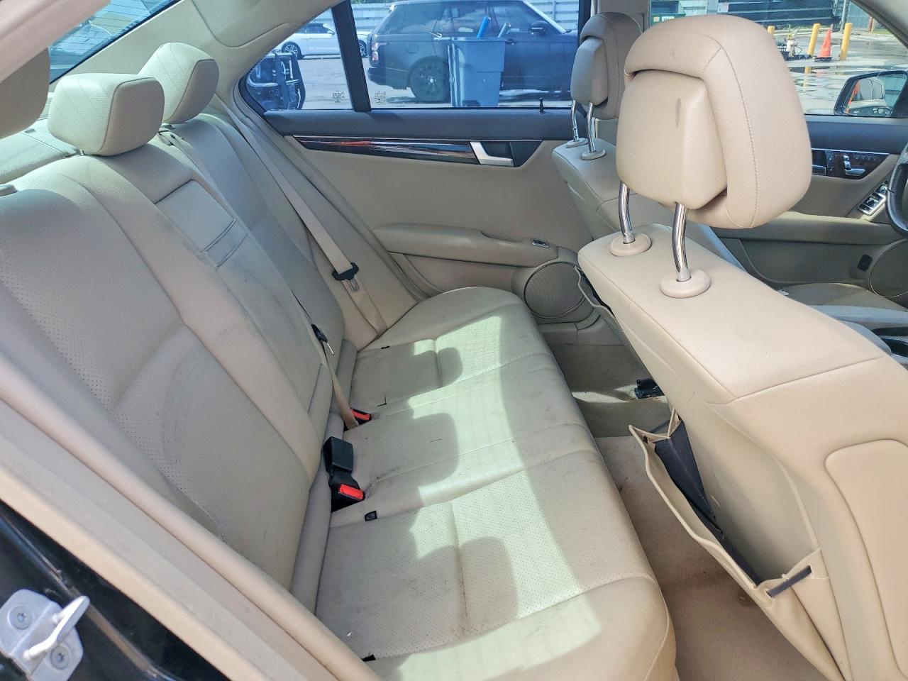 2014 MERCEDES-BENZ C C250