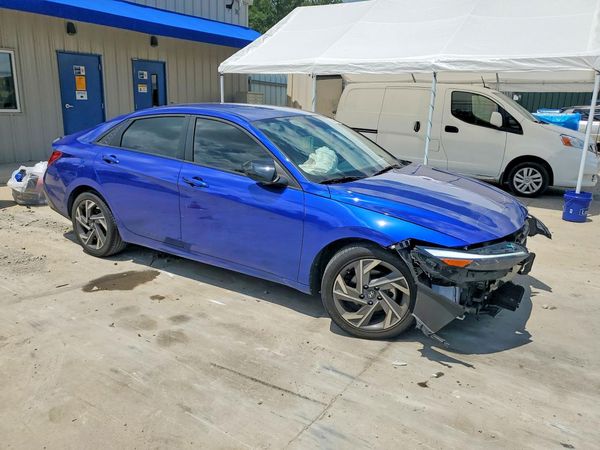 2025 HYUNDAI ELANTRA