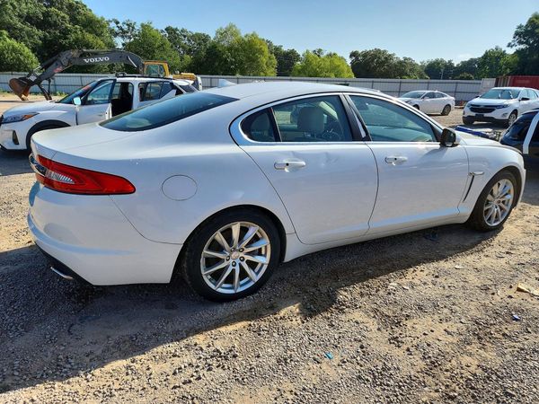 2015 JAGUAR XF — PSRA