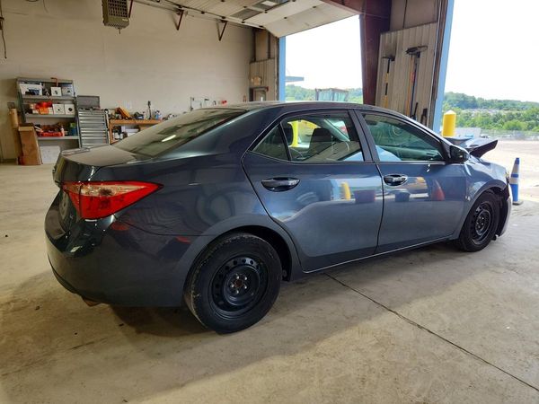 2019 TOYOTA COROLLA