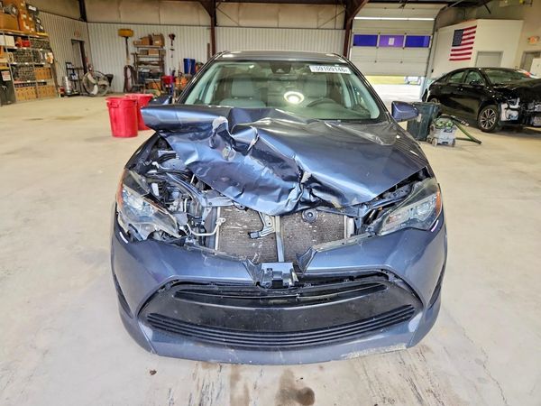 2019 TOYOTA COROLLA