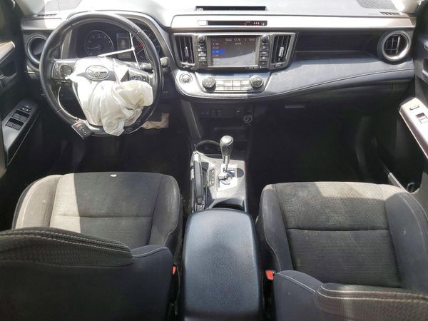 2018 TOYOTA RAV4 Adventure/XLE
