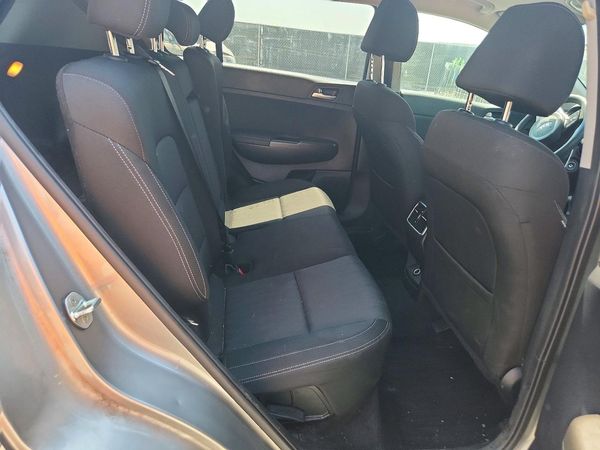 2021 KIA SPORTAGE