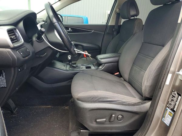 2016 KIA SORENTO