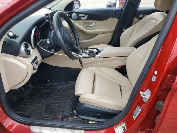 2016 MERCEDES-BENZ C C300