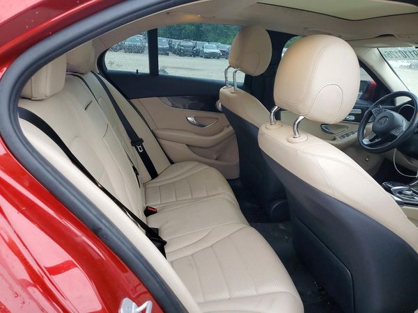 2016 MERCEDES-BENZ C C300