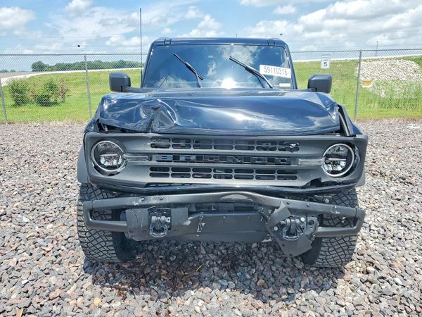 2021 FORD BRONCO