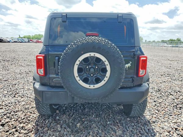 2021 FORD BRONCO