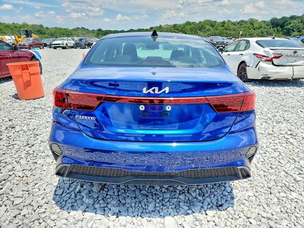 2024 KIA FORTE