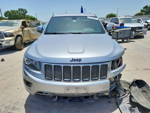 2015 JEEP GRAND CHEROKEE LAREDO 4X2