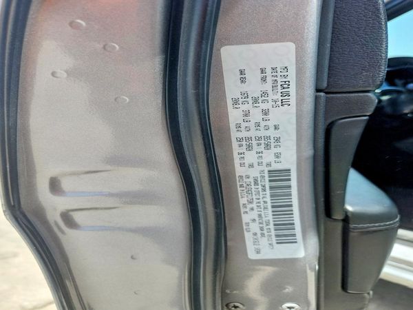 2015 JEEP GRAND CHEROKEE LAREDO 4X2