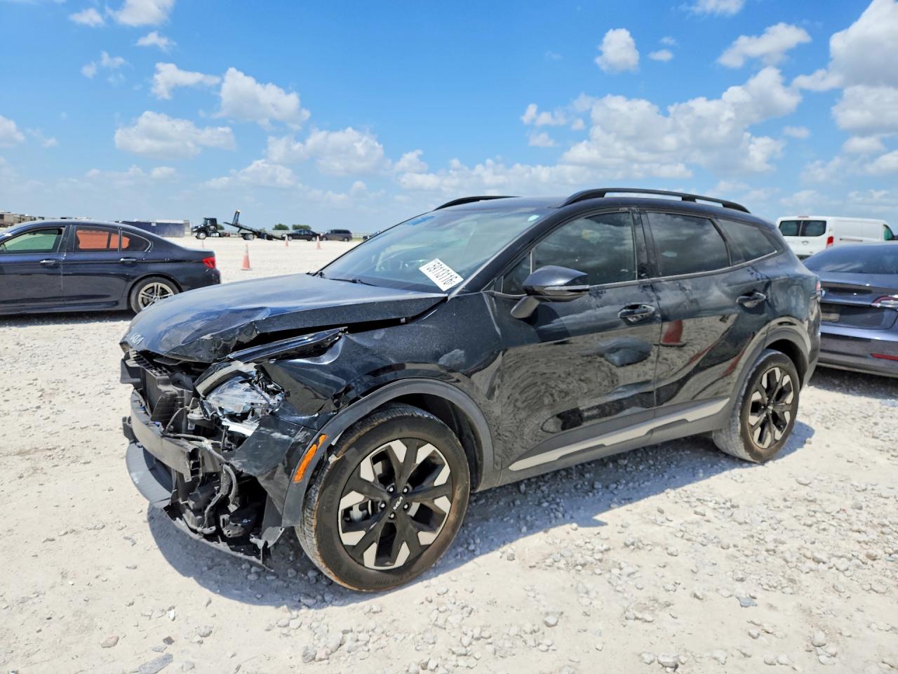 2023 KIA SPORTAGE X-LINE