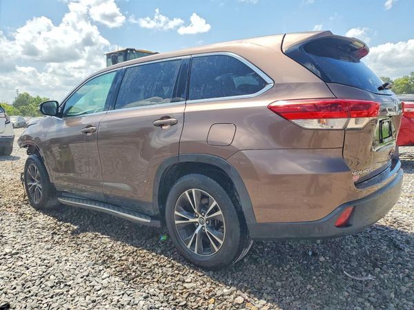 2019 TOYOTA HIGHLANDER