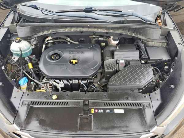 2017 HYUNDAI TUCSON