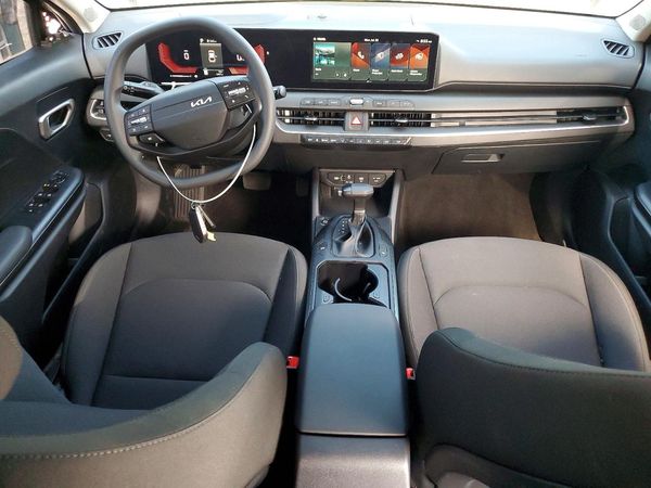 2026 KIA K4 LX, LXS
