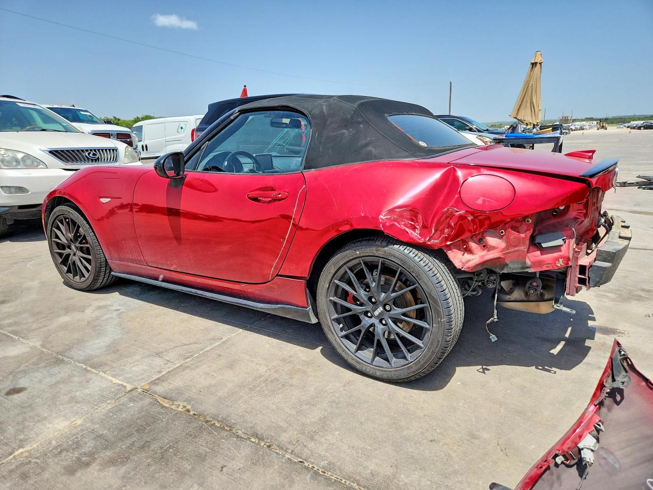 2016 MAZDA MX-5 MIATA Club/GS