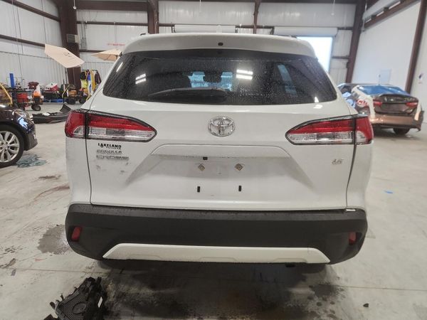 2024 TOYOTA COROLLA CROSS