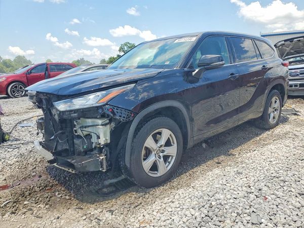 2020 TOYOTA HIGHLANDER LE