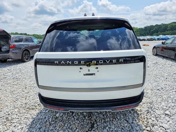 2024 LAND ROVER RANGE ROVER SE