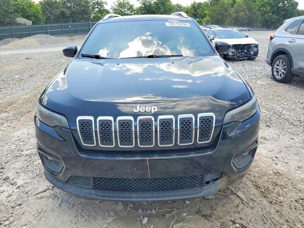 2019 JEEP CHEROKEE LATITUDE FWD