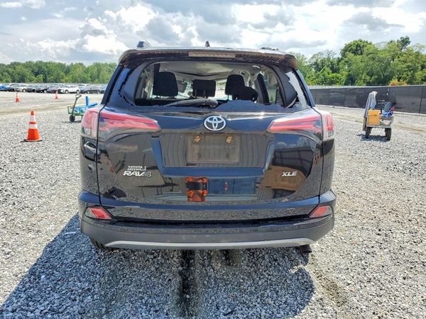 2018 TOYOTA RAV4 Adventure/XLE