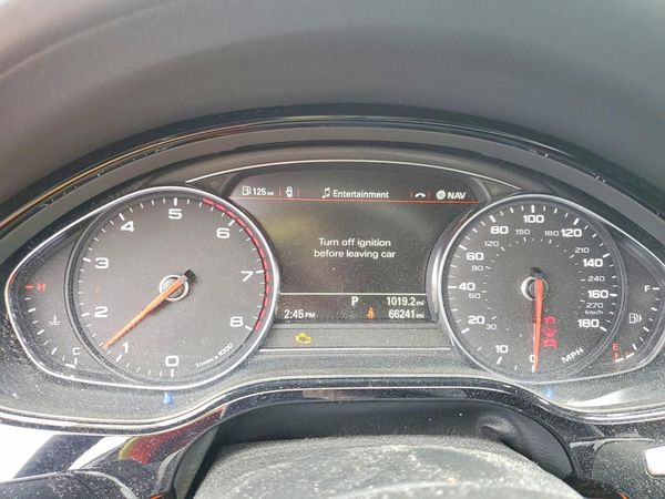 2016 AUDI A8 quattro Sport L