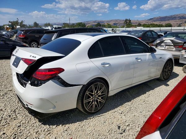 2025 MERCEDES-BENZ C AMG C43