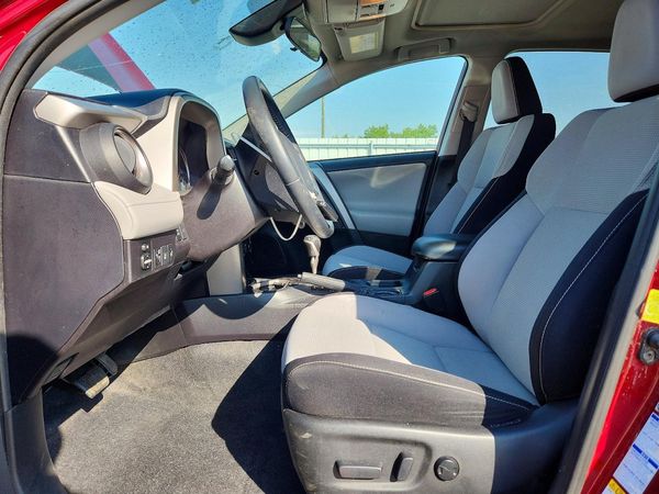 2018 TOYOTA RAV4 Adventure/XLE