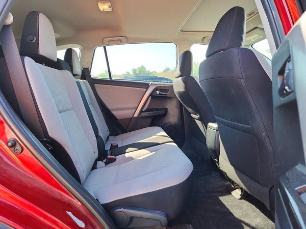 2018 TOYOTA RAV4 Adventure/XLE