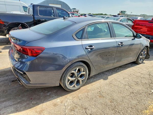 2021 KIA FORTE FE, LXS