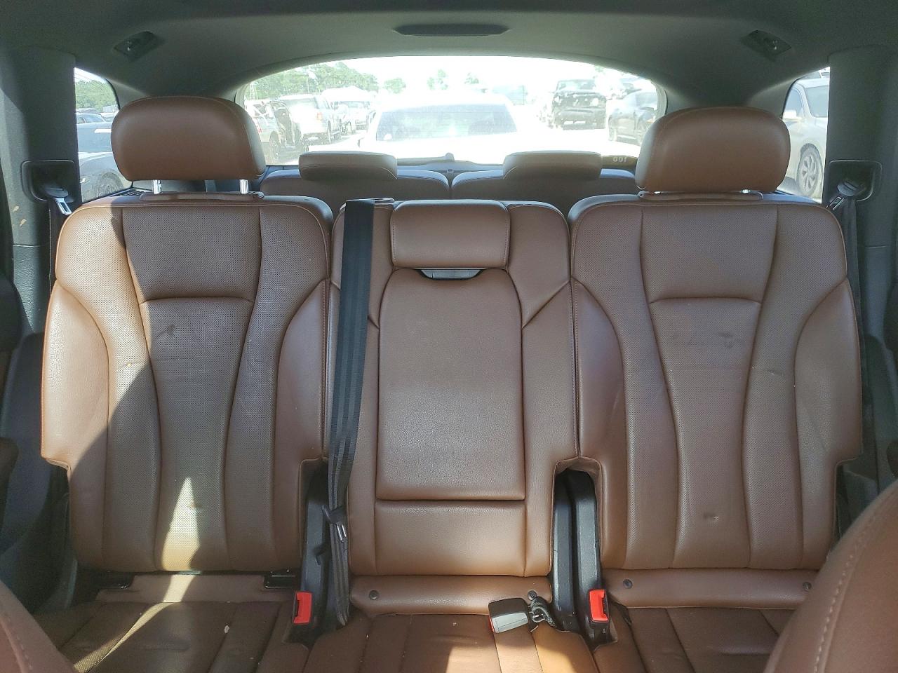 2017 AUDI Q7 quattro Premium Plus