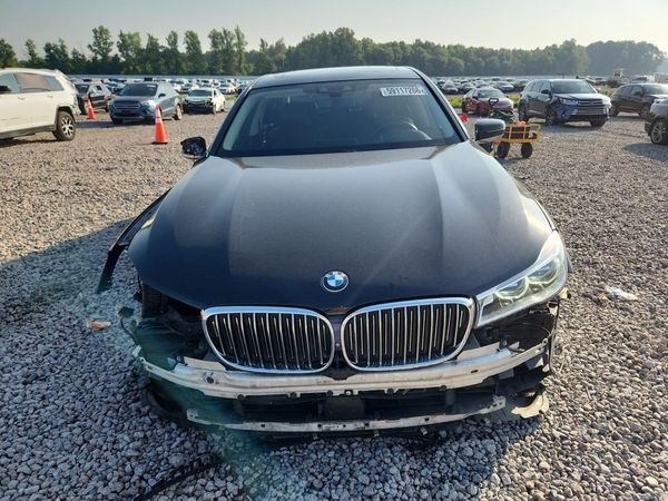 2019 BMW 750 xDrive