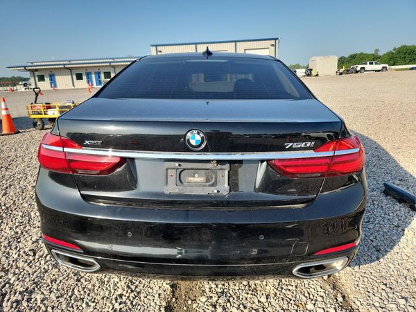 2019 BMW 750 xDrive